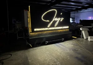 Fort Lauderdale Outdoor Signs fortlauderdalesigncompany signs services 10 300x210
